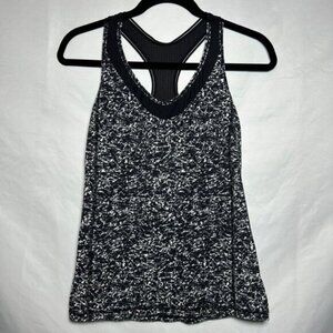 lululemon athletica Deep Breath‎ Tank Iced Wave White Black